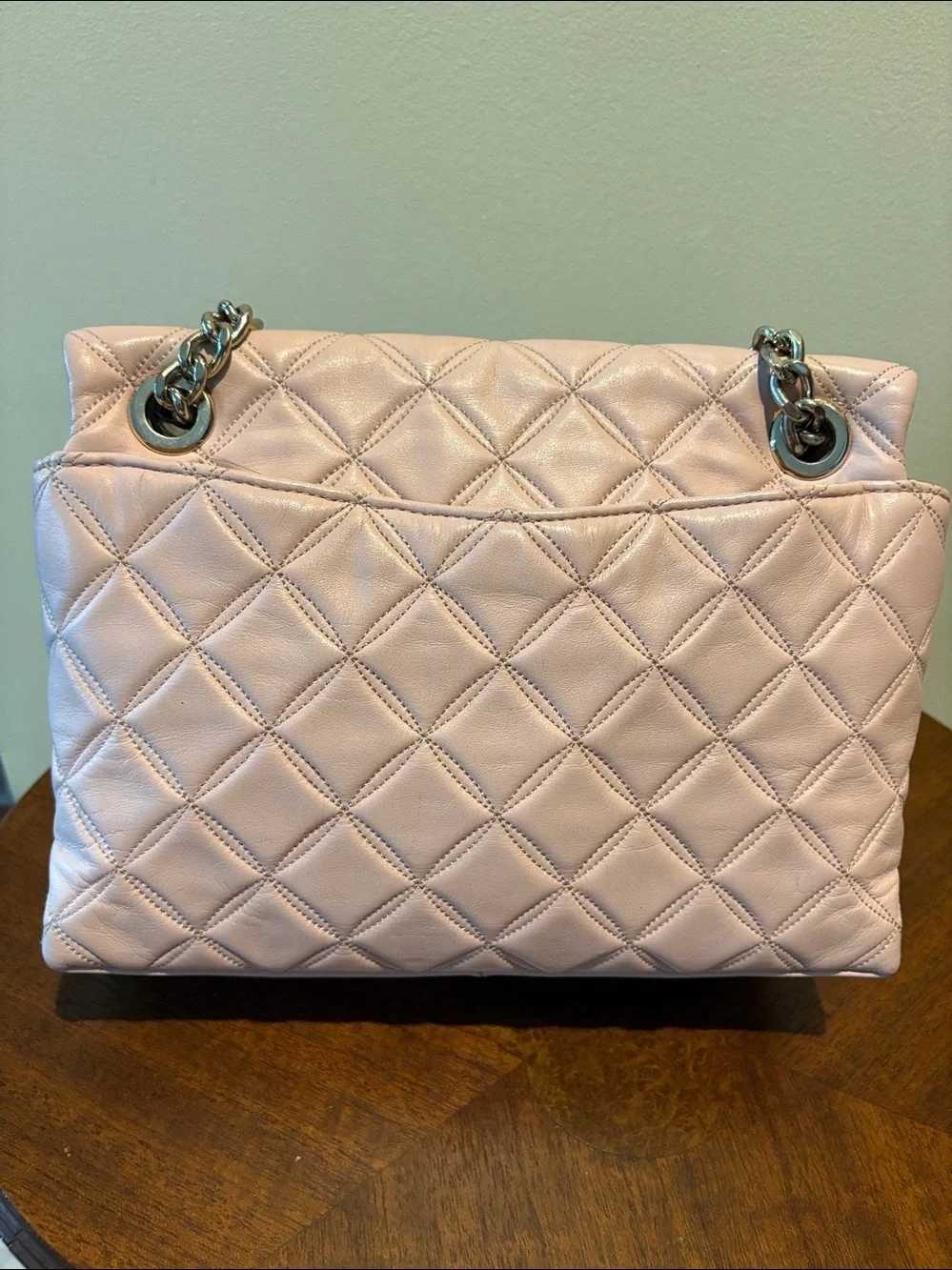 Kate spade  shoulder/Crossbody bag  quilted turn lock flap DUSTY pink blush  EUC